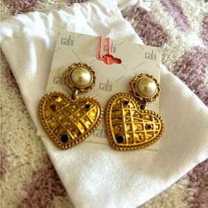 cabi NWT Heart of Gold Earrings